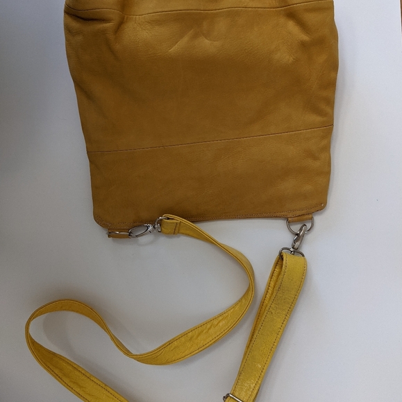 Yellow handmade leather bag - Picture 6 of 6